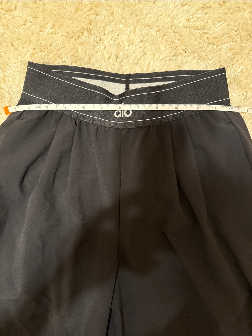 ALO Women’s Black Wide-Leg Pants - Picture 3 of 7